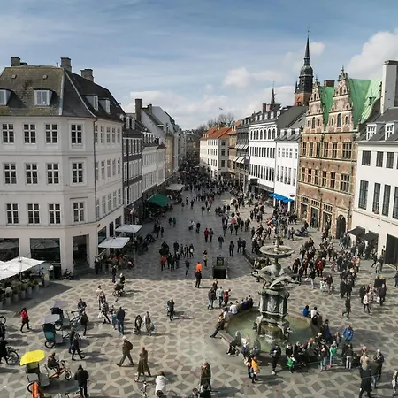 Balcony Apt - Center, 50m To The Metro Apartment Copenhagen